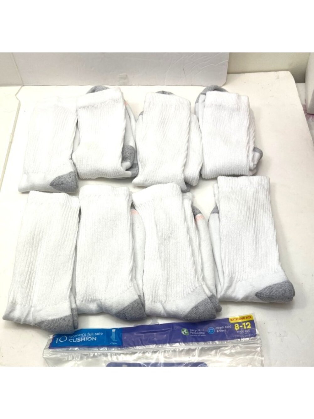 Hanes Womens Full Sole Cushion Crew Socks Extended Size 8-12 8 Pairs White/Gray
